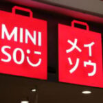 miniso-mnso-1600-300×169