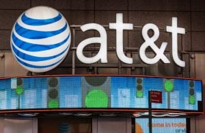 Is AT&T Stock Still Worth Buying for Its 6% Yield? 